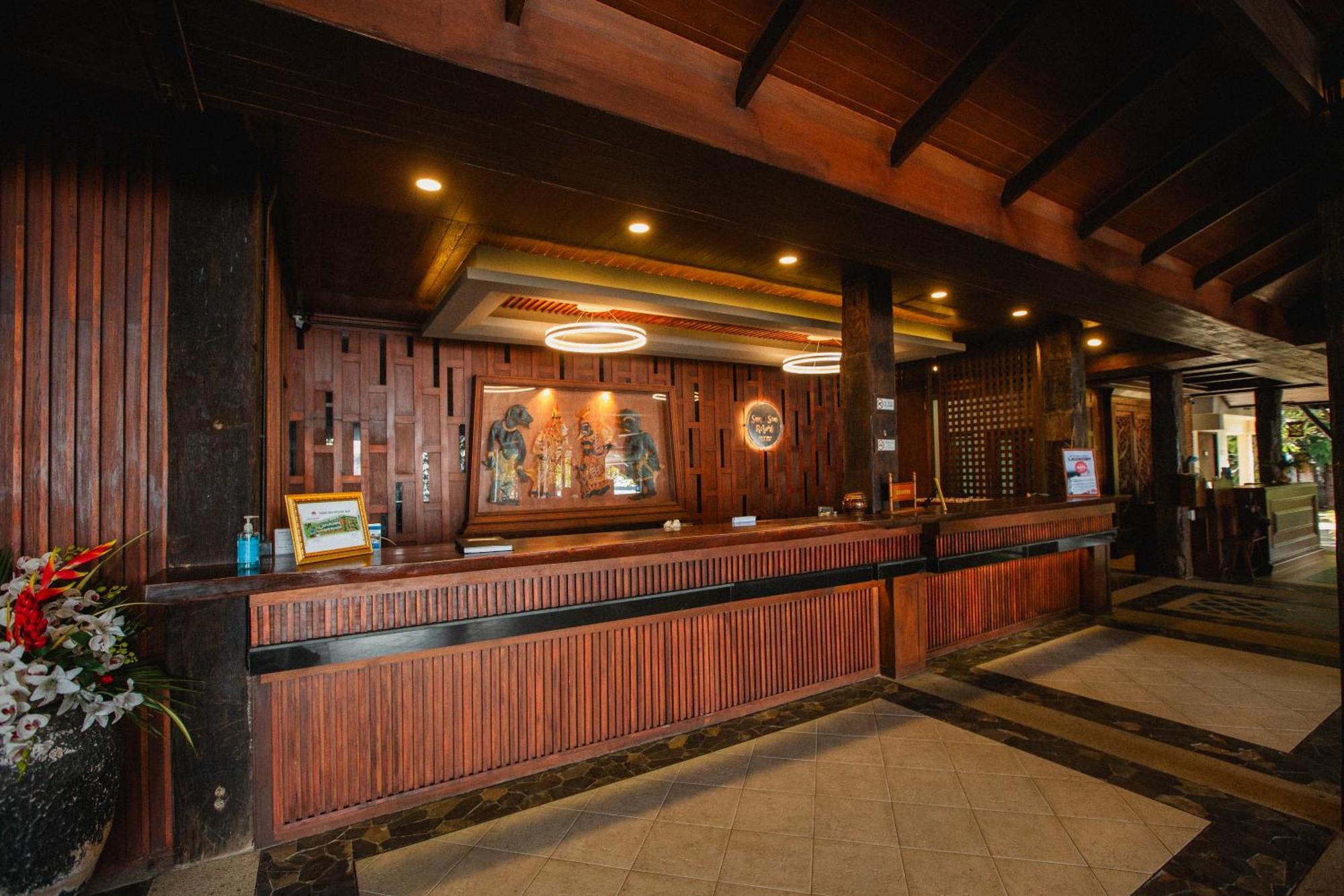 Sand Sea Resort Райли Бийч Екстериор снимка