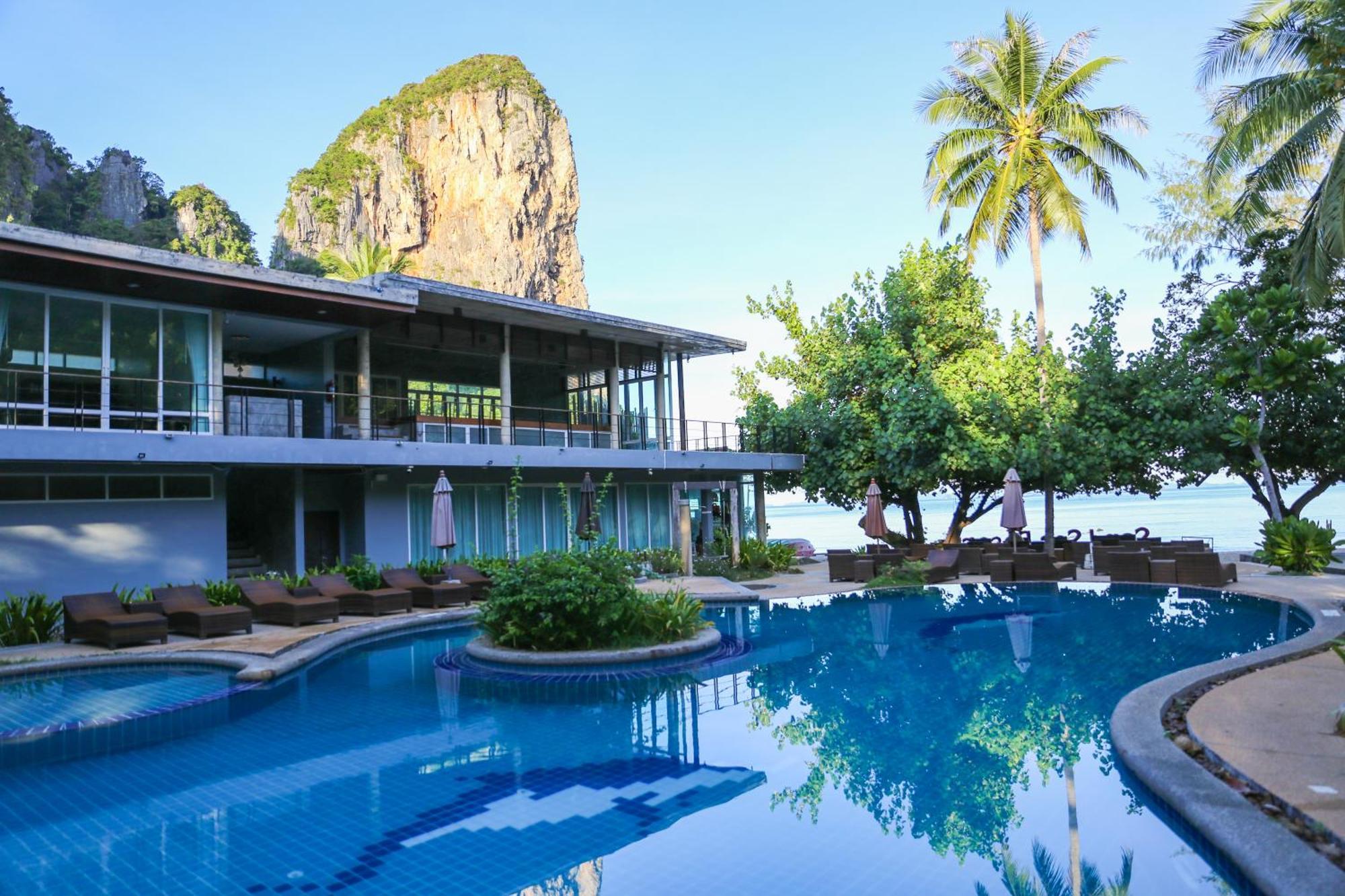 Sand Sea Resort Райли Бийч Екстериор снимка